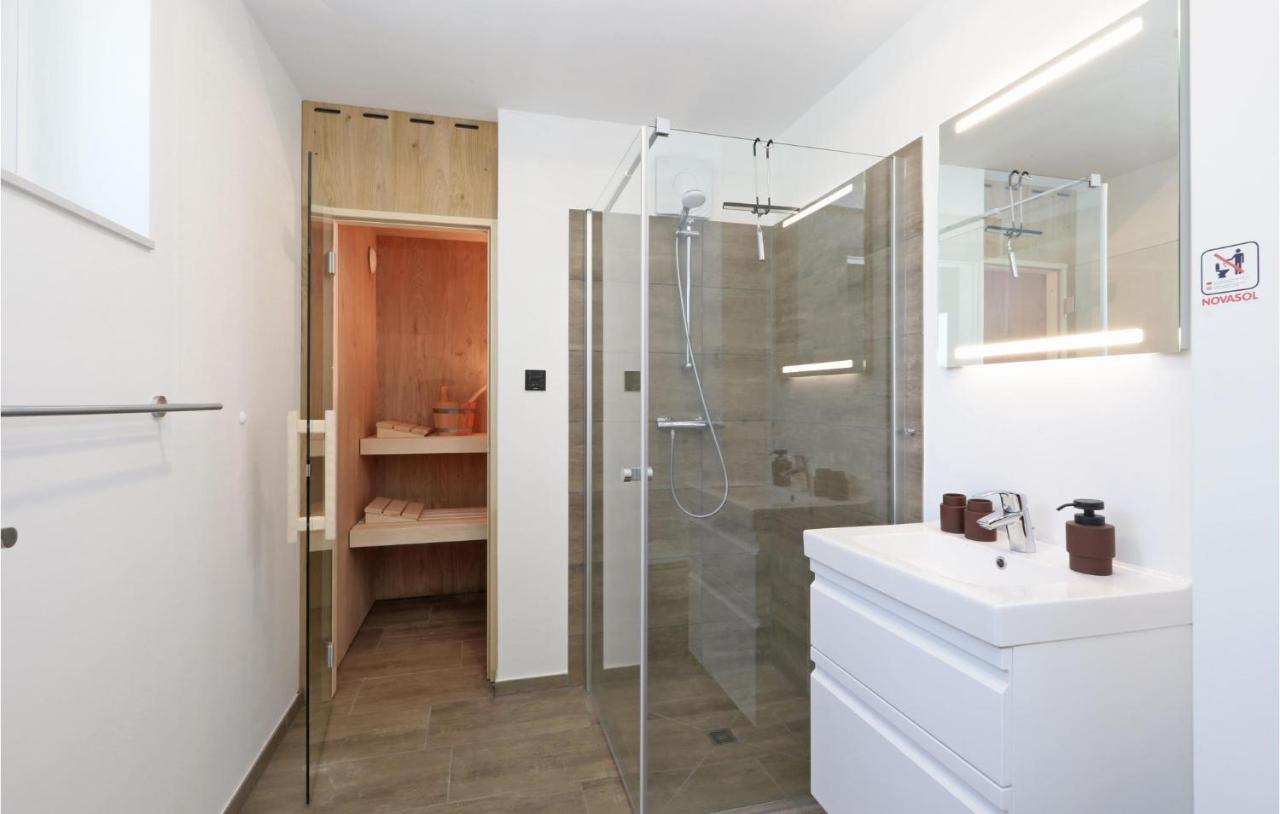 3 Bedroom Stunning Home In Lembruch-Duemmer See 外观 照片